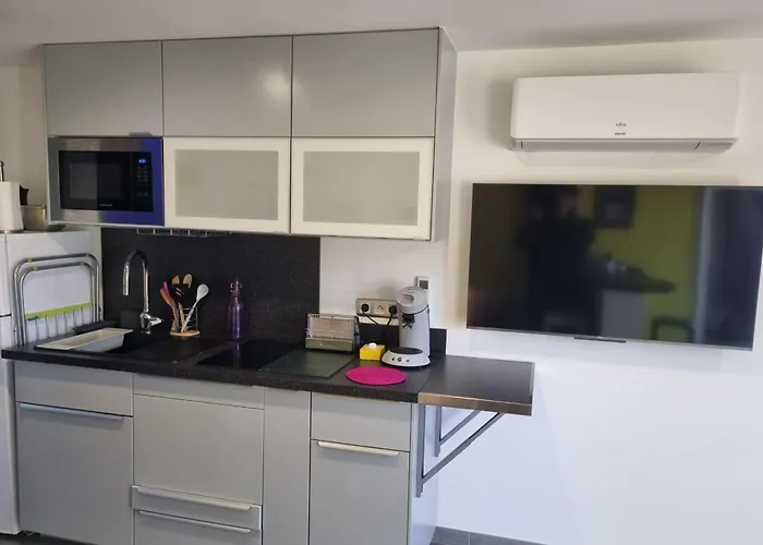 Naturiste Cap D'agde Port Venus 7 *